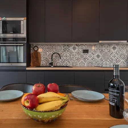 Adriana Apartament *