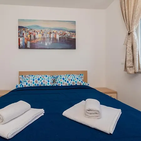 Apartment Adriana
